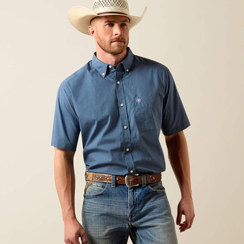 Ariat Men's Storm Classic Fit Shirt 