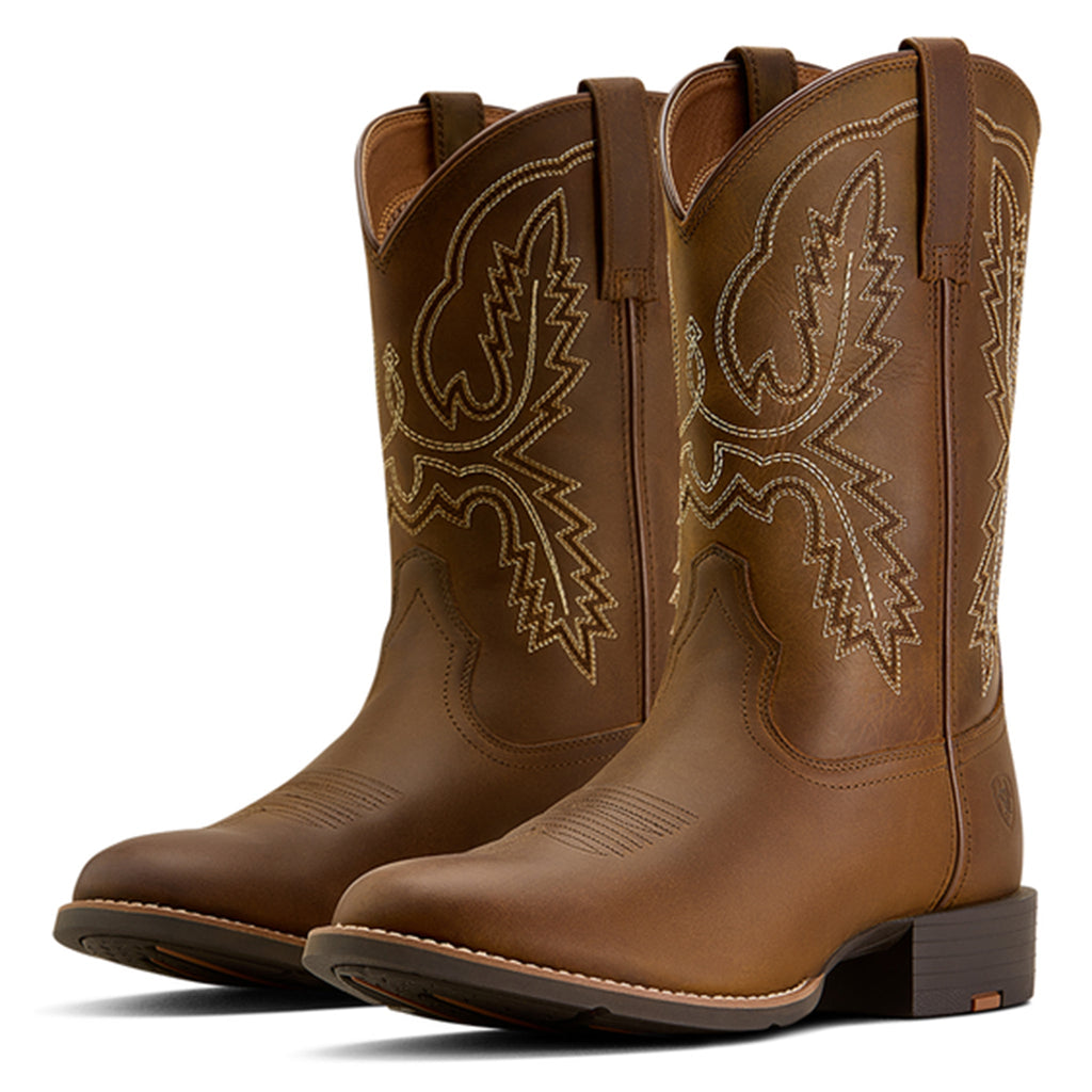 Brown Boot with Round Toe