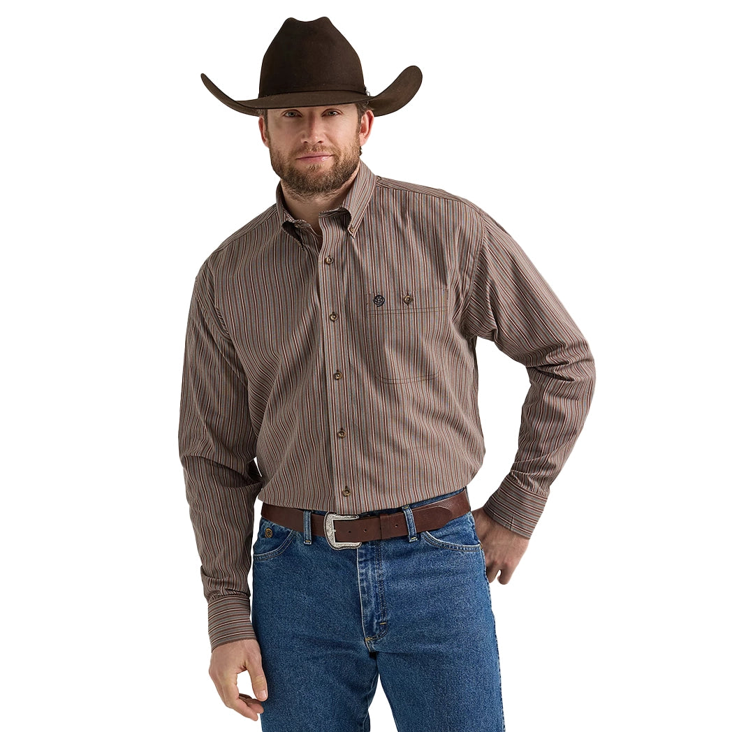 Men's George Strait Long Sleeve Button Down Single Pocket Shirt from Wrangler Men's George Strait Long Sleeve Button Down Single Pocket Shirt from Wrangler