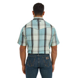 Wrangler Men's Turquoise Plaid Short Sleeve