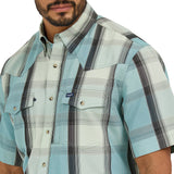 Wrangler Men's Turquoise Plaid Short Sleeve