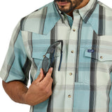 Wrangler Men's Turquoise Plaid Short Sleeve