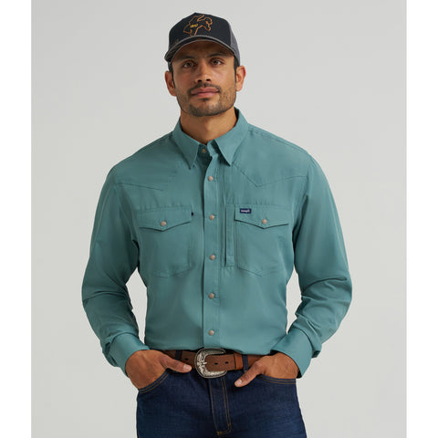 Pine Long sleeve, snap closure, performance style shirt