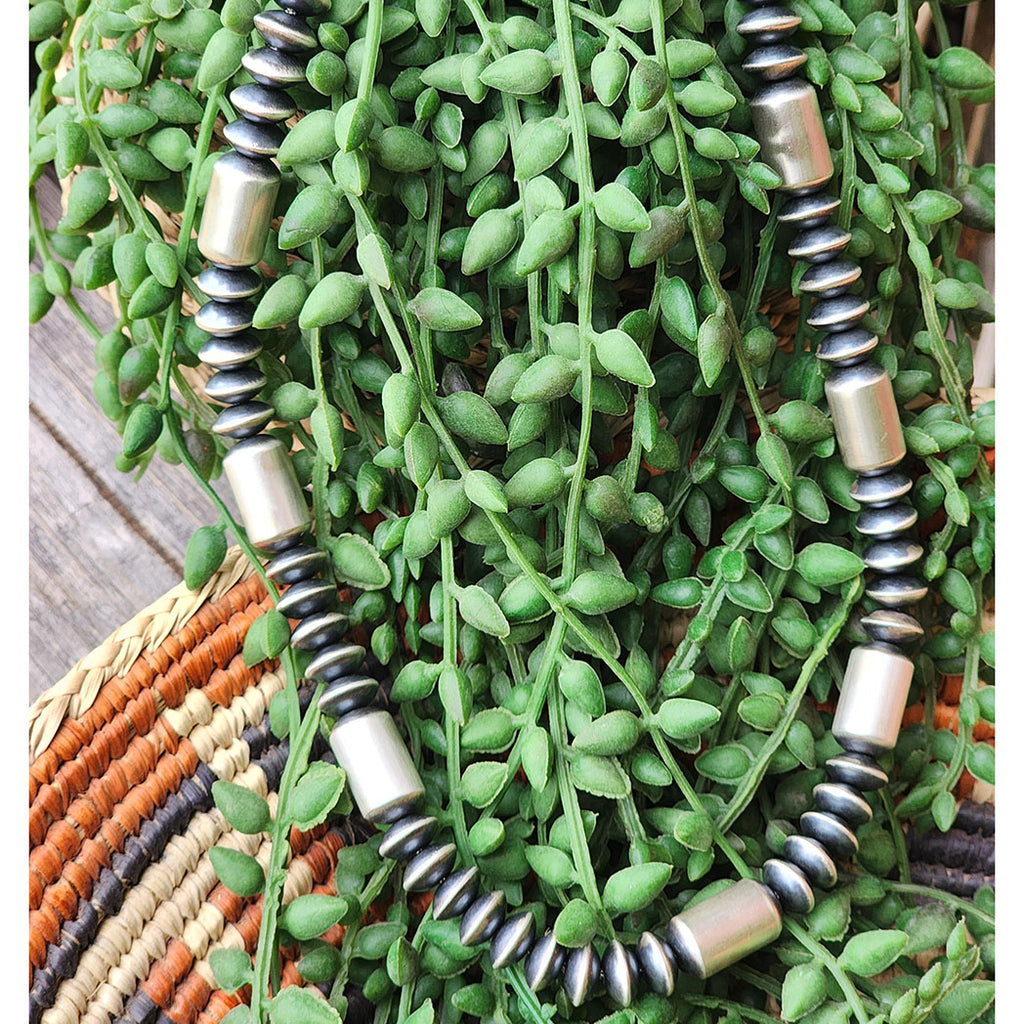 " Hayley " Crystal Hayley Silver Necklace