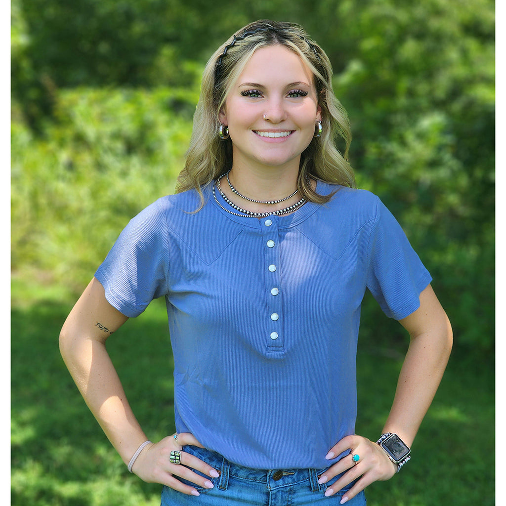 Ribbed Blue Pearl Snap Tee
