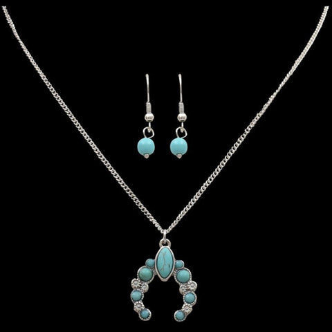 Jewelry set with turquoise pendant necklace and earrings