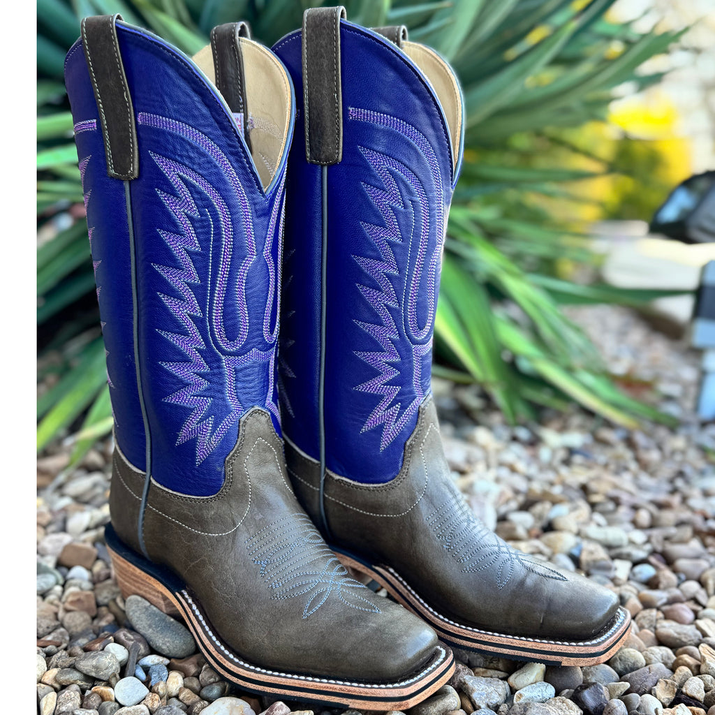 Olathe Women's Grey Bison Boots