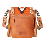 Back view - zipper pocket