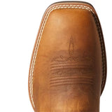 Top side view of the toe on the Men's Everlite Go Getter Western Boots. 