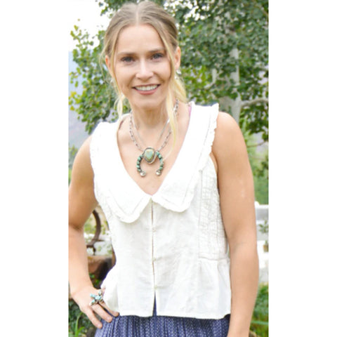Ivory Embroidered & Collared Sleeveless Shirt