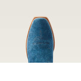 Boot stitching design up top, cutter toe 