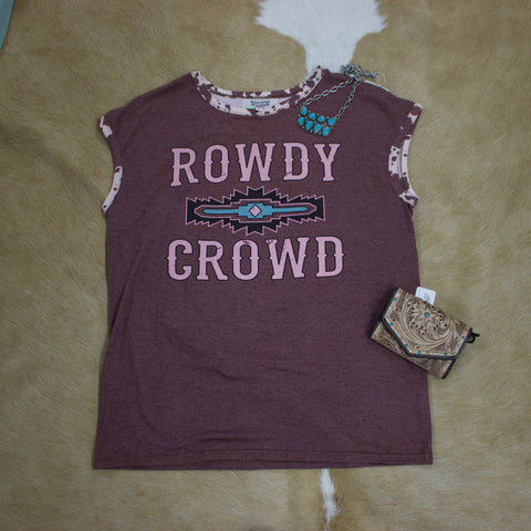 Flay lay of front side of the shirt with necklace and wallet next to it. 