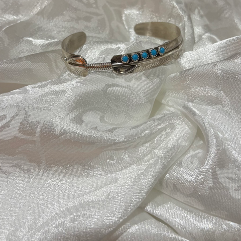 "Hilly" Silver Feather Bracelet with Kingman Turquoise