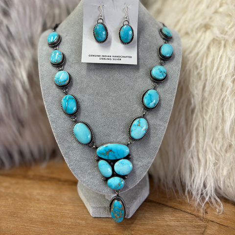 Lorenzo Drop Necklace Set