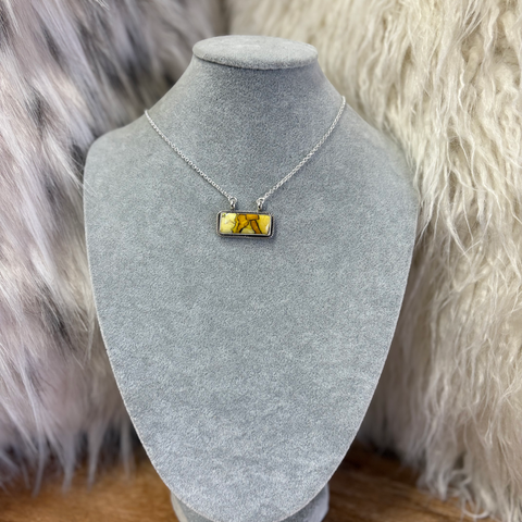 "Ginny" Mini Honey Dahlia Bar Necklace