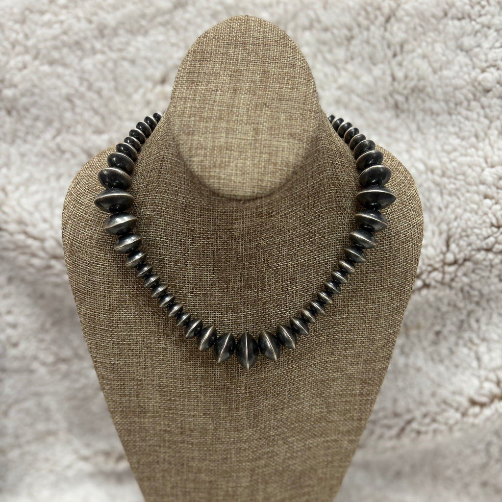 Navajo Pearl necklace with graduated saucer Navajo pearls 