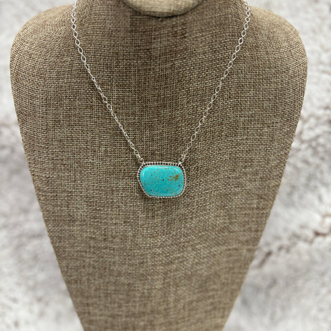 Sterling silver chain necklace with large thunder mountain stone in the middle 