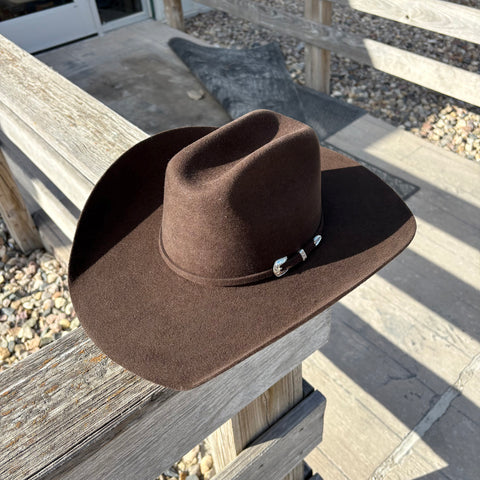 Brown felt cowboy hat.