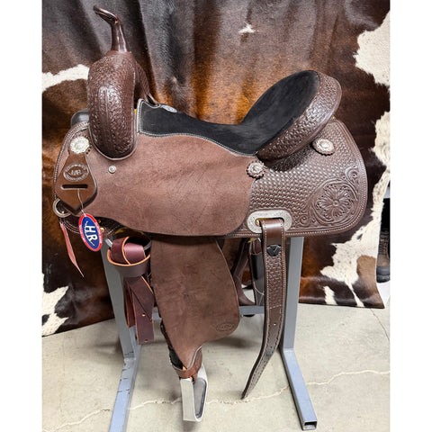 HR Saddlery 15in Chocolate Barrel Saddle