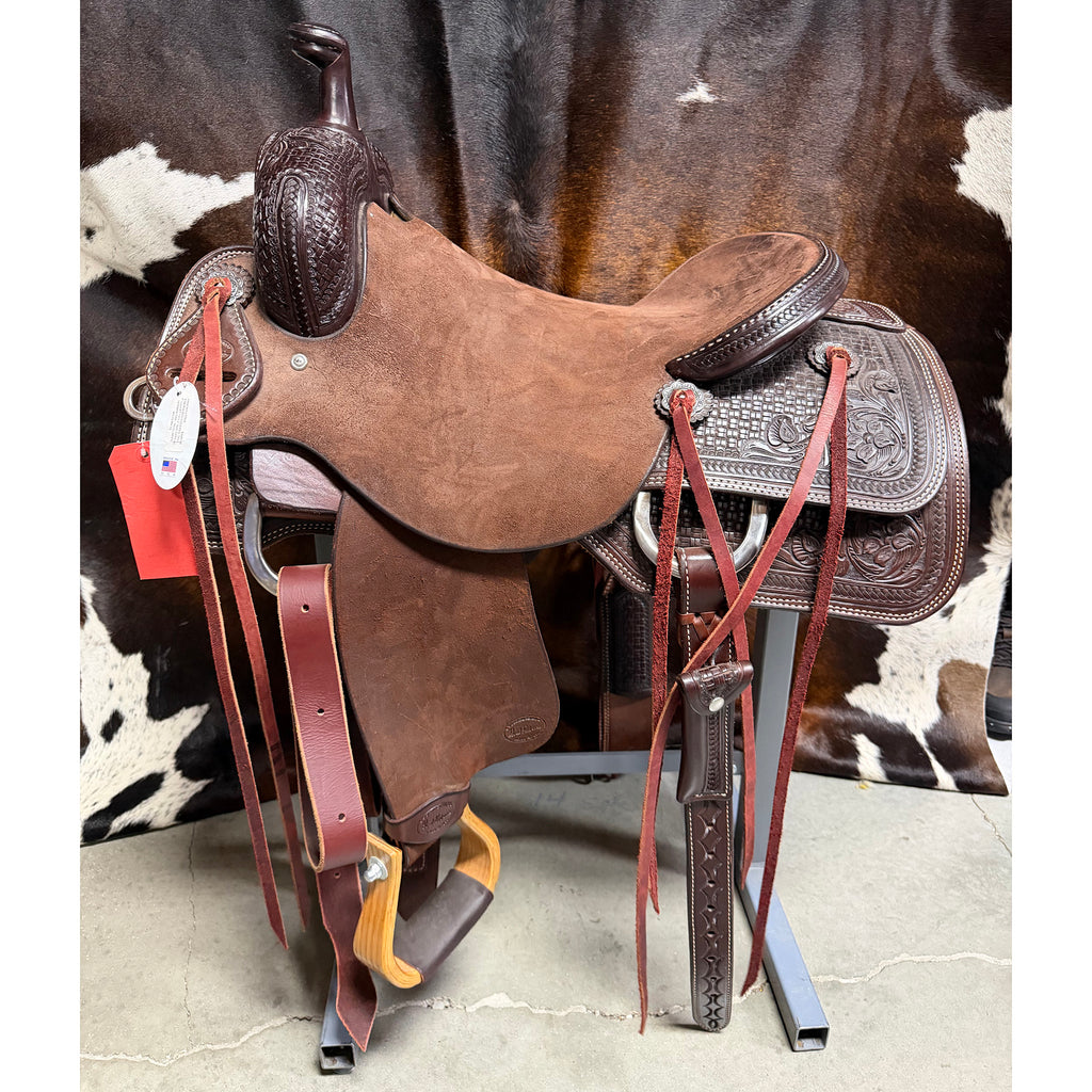 HR Saddlery Signature 17in Ranch Cutter Saddle