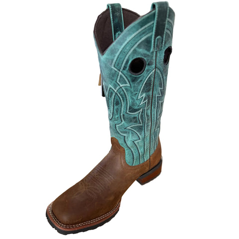 Front and side view of Clarkston boots. 