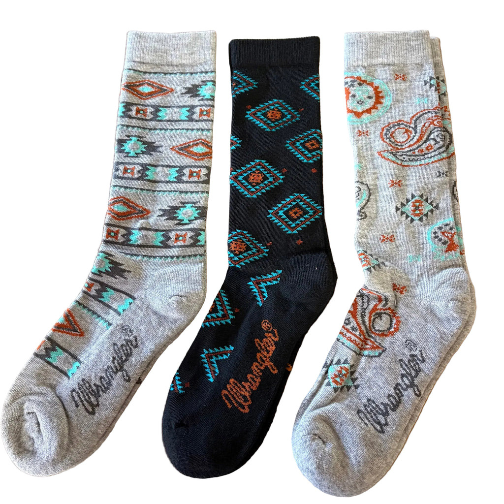 Flat view of individual pairs of socks in the gray pack. 