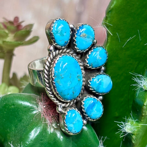 Close view of kingman turquoise cluster adjustable ring
