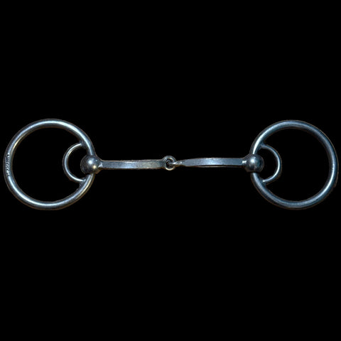 Locked O ring with 2 piece square mouthpiece.