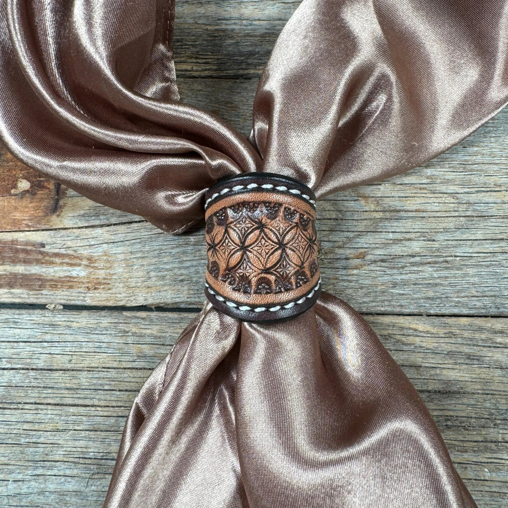 Two Tone Oil Honeycomb Leather Wild Rag Slide