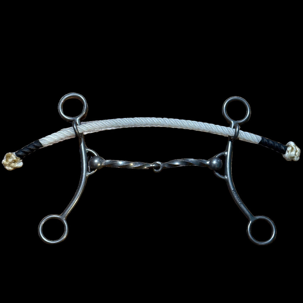 Regular betty shank with rope nose band and a square twist mouthpiece.