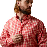 Ariat Men’s Pro Series Oberon Shirt in Poppy Red with Classic Fit Close-up