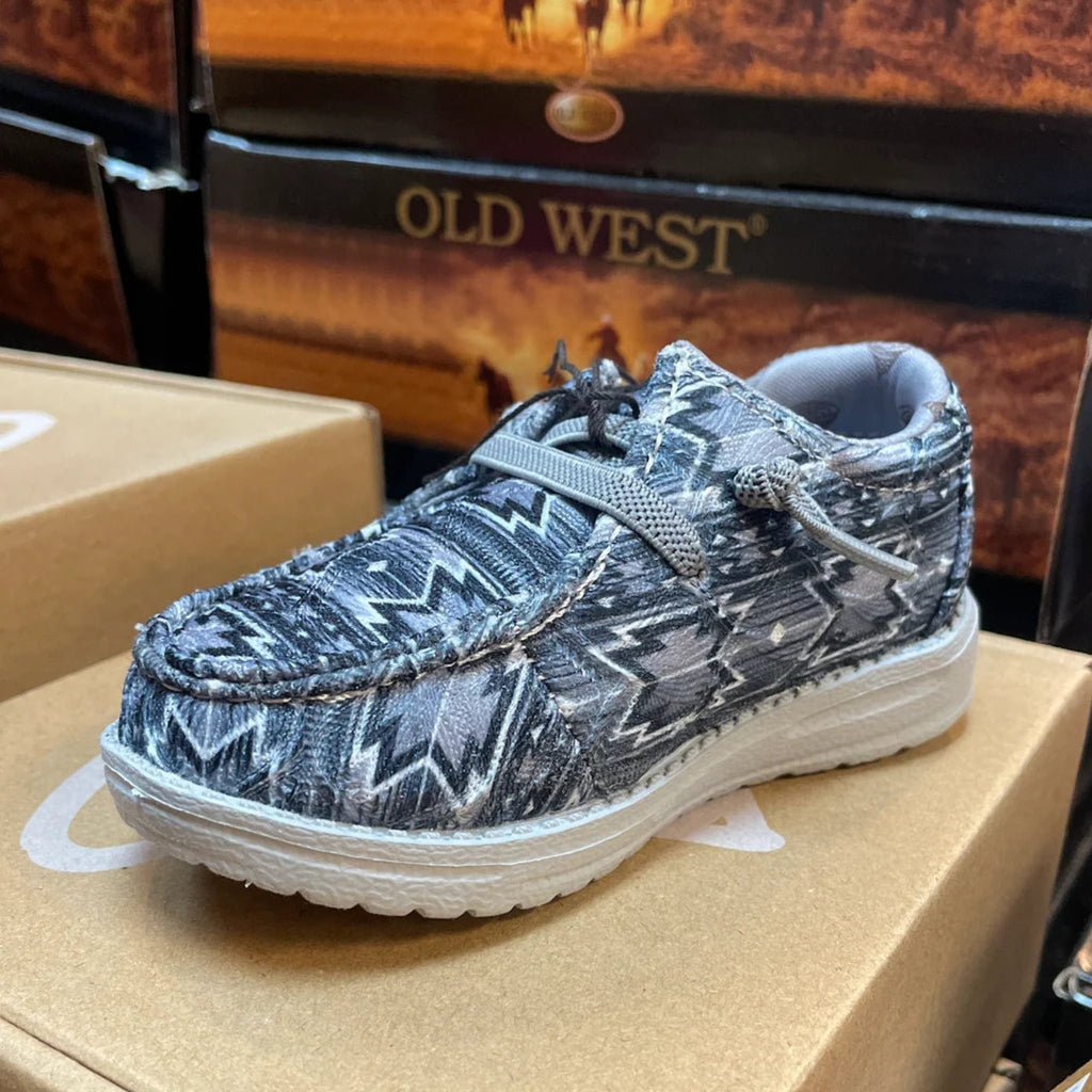 Alex toddler gray shoes with comfortable everyday design.