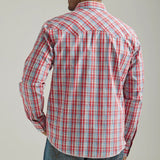 Wrangler Men's Blue and Red Plaid Long Sleeve Shirt