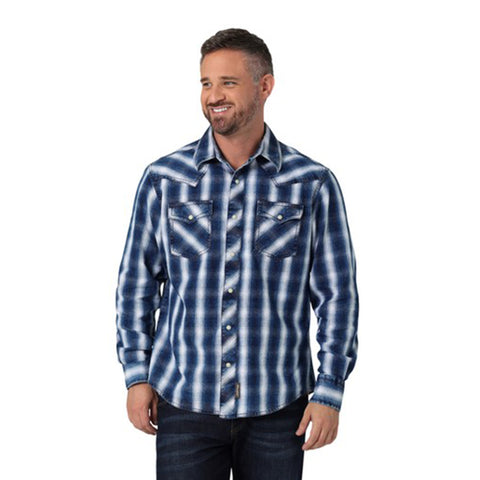 Wrangler Men's Blue/White Striped Long Sleeve Shirt