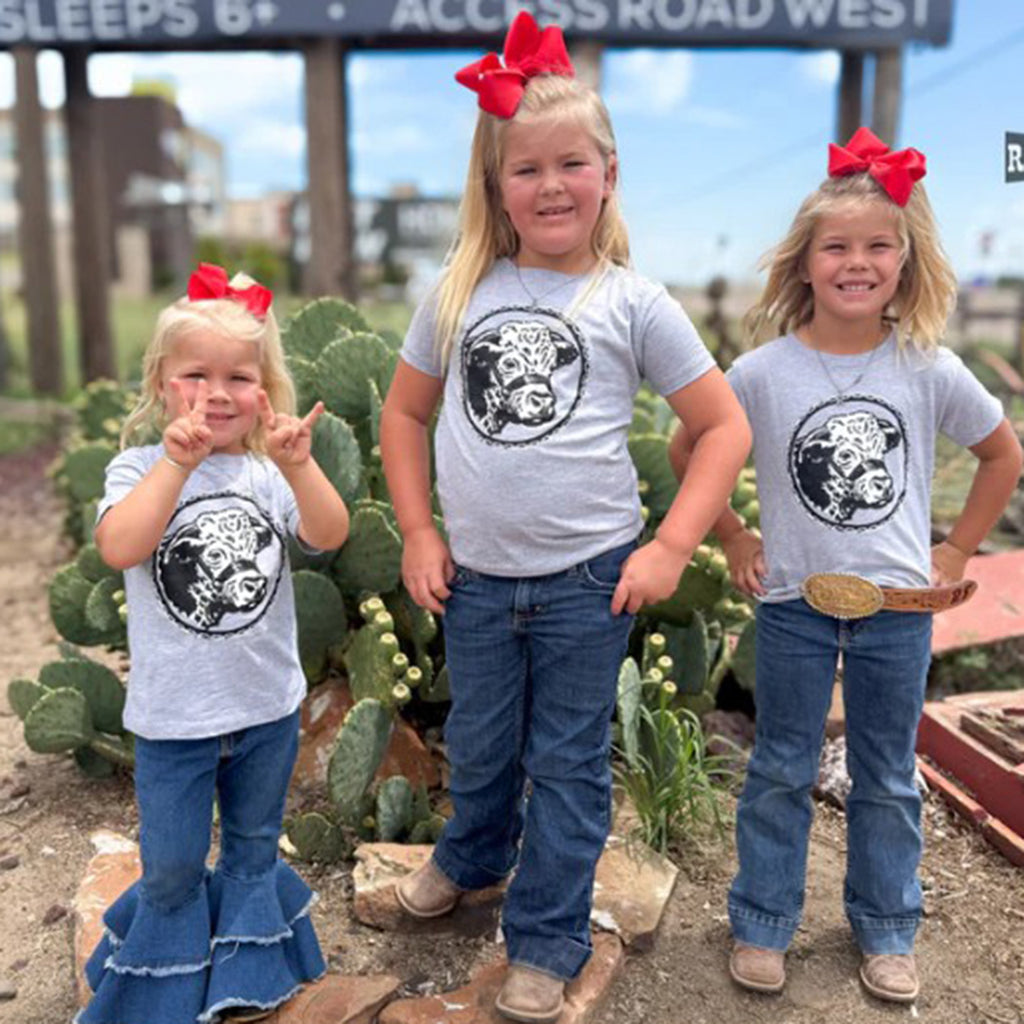 kids grey t-shirt with cow head inside a circle