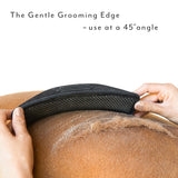 Grooming edge being used on horses back showing the hair shed. 