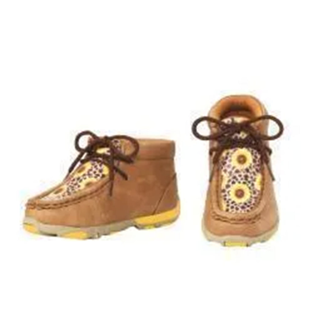Side and front view of Twister Girl's Sunnie Chukka Boots 