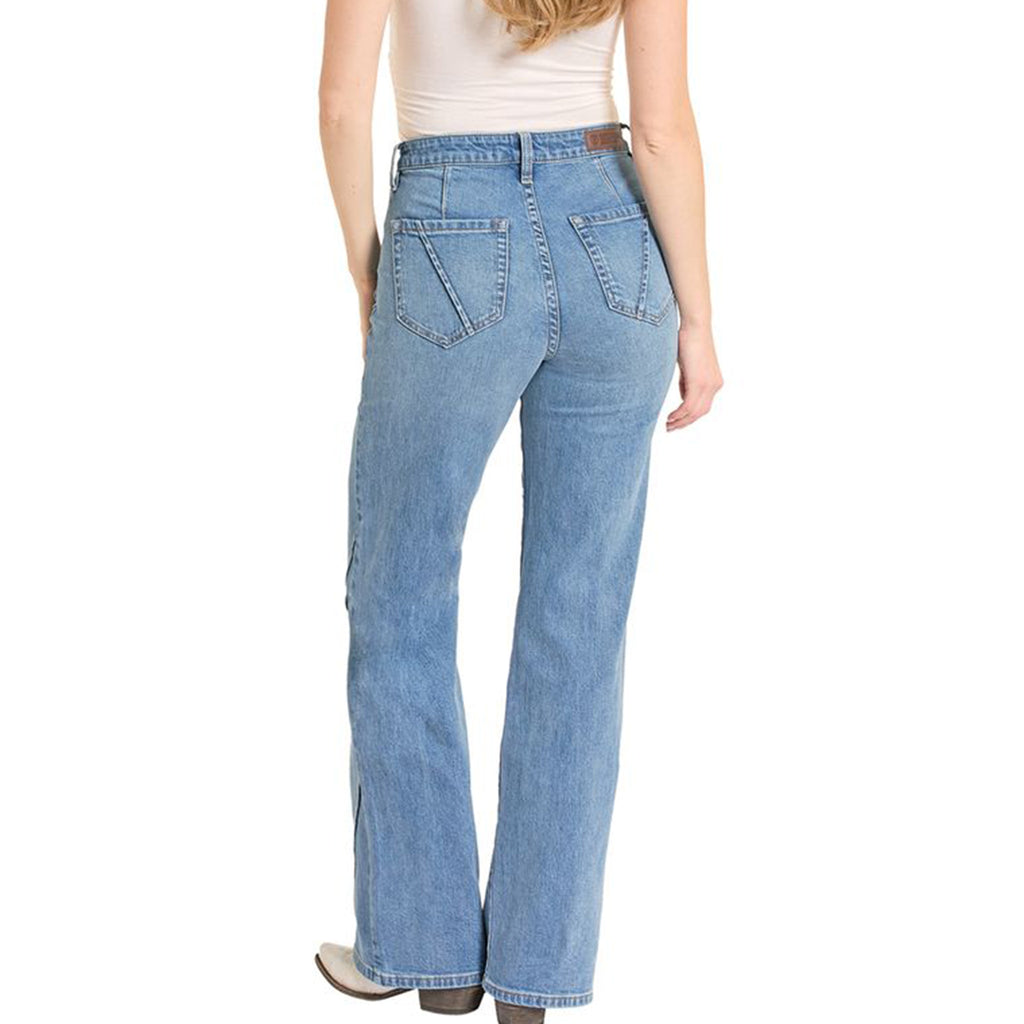 Full backside view of the jeans. 