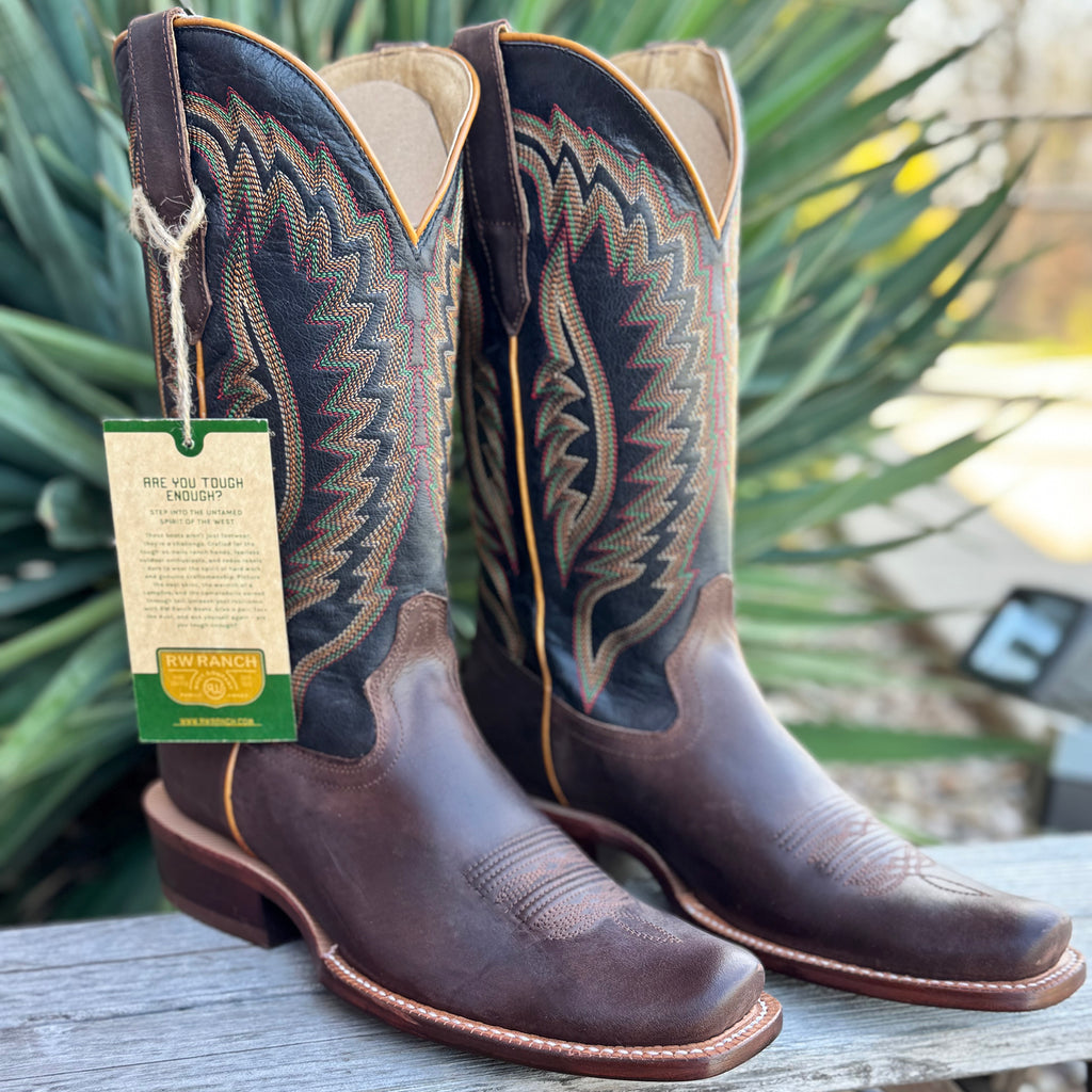 brown boot with black top