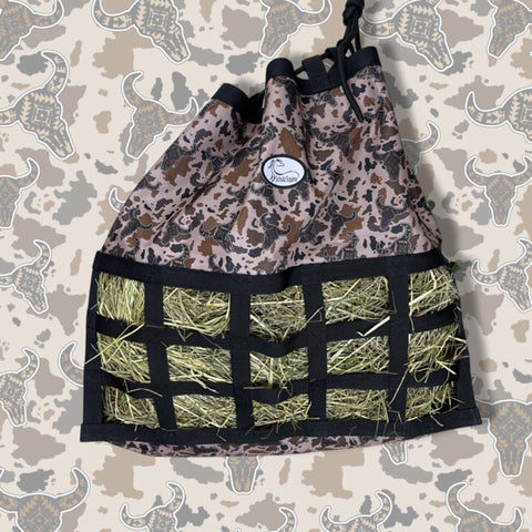 Cattle Drive Hay Bag with design as the background