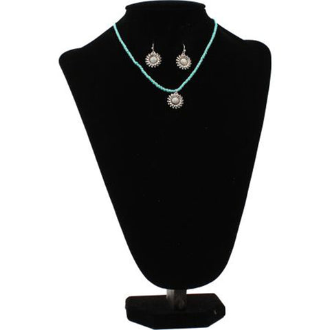 Jewelry set with necklace and earrings