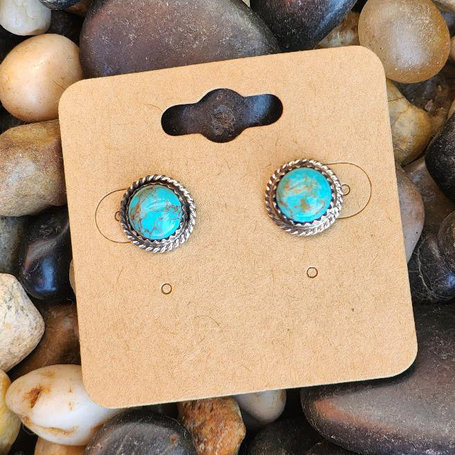 " Cilia " Turquoise Circle Studs
