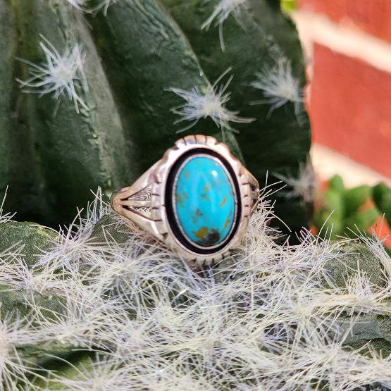 " Begay " Kingman Oval Turquoise Ring