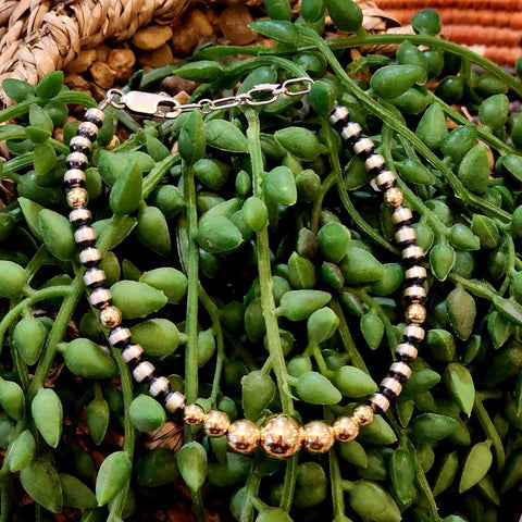 " Pearl " Navajo Pearl Bracelet with Gold