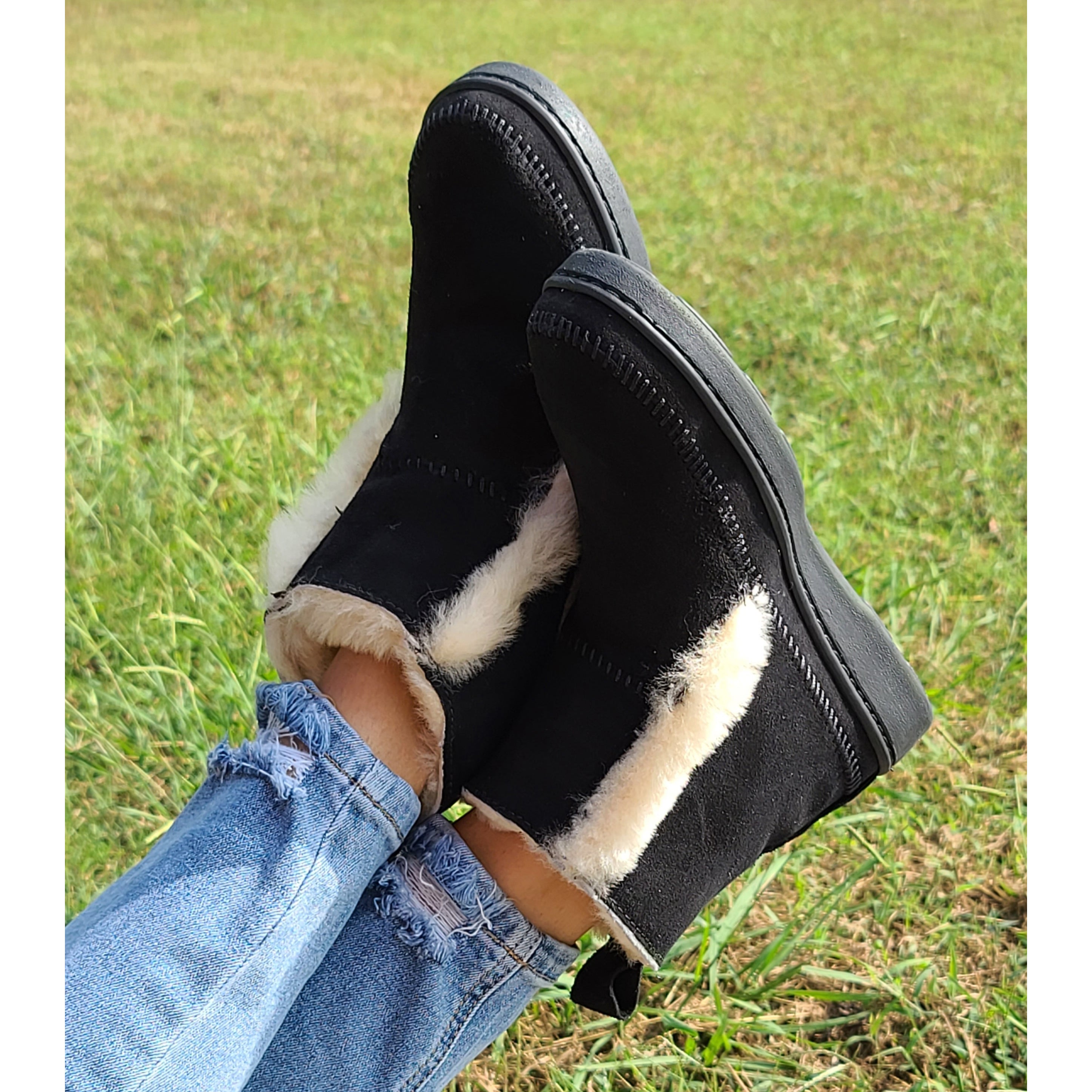 ◇【レネカオヴィラ】MINKファー＆レザーブラックカラーミュールパンプス◇ Minnetonka Black 