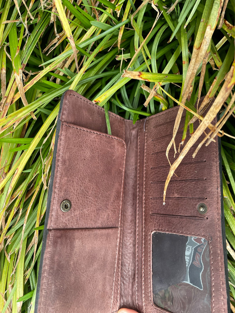 American Darling Tooled Leather & Buck Stitch Wallet – Western Edge, Ltd.