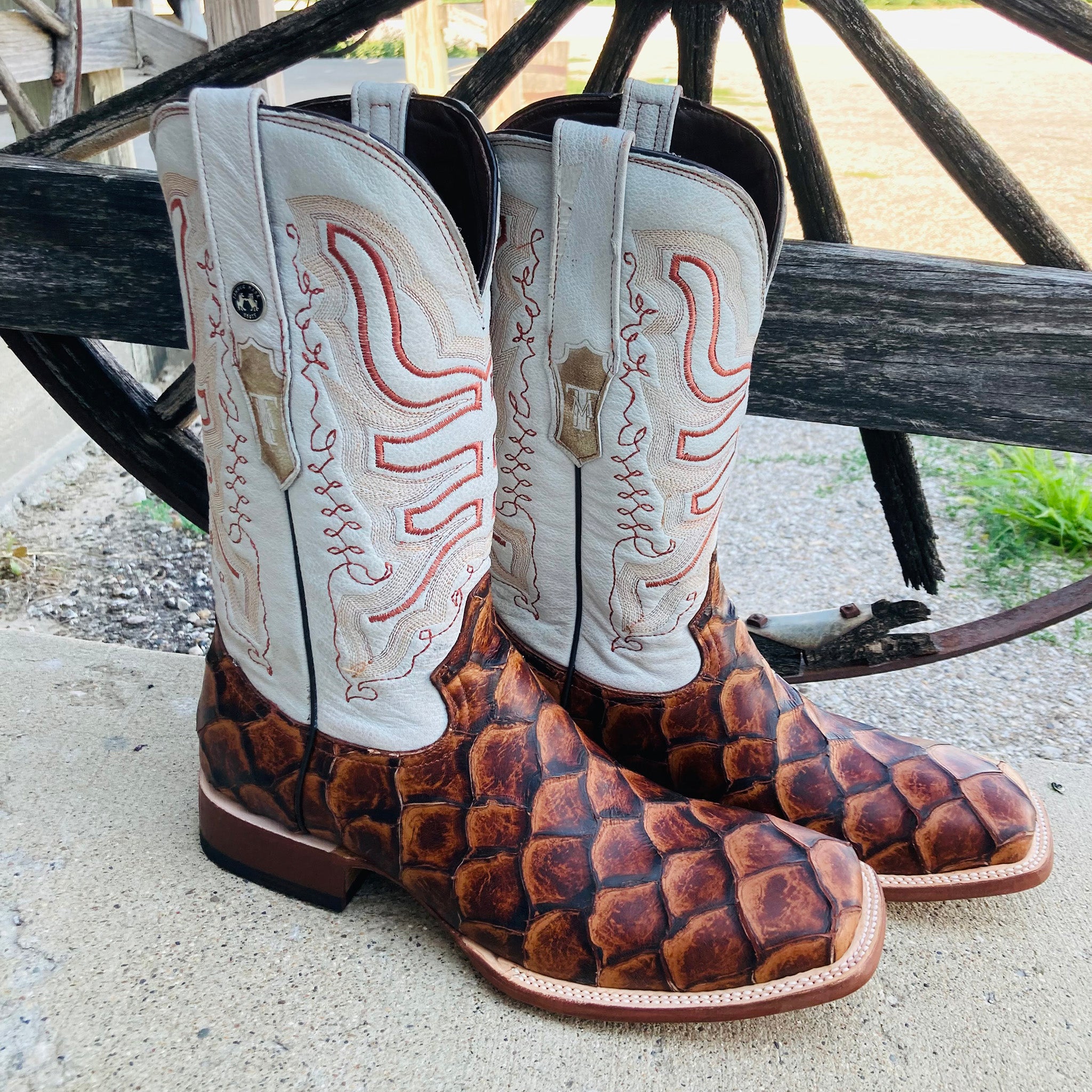 Tanner Mark Boots Mens TM205539 Print Fish Black Top Made in Mexico Size 9.5 Men main image 2