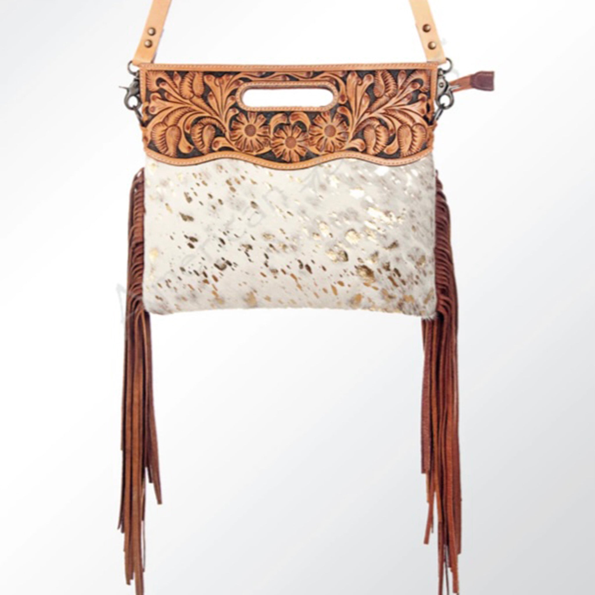 Native american style fringe purse. Made with 100% vegan materials. Wild  Calla Fringe Bag from AlisoBay