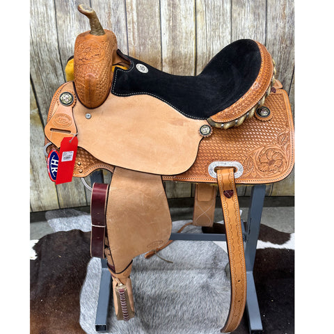 HR Saddlery 15 Inch Barrel Saddle