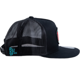 Red Dirt Shield Black/Black Cap